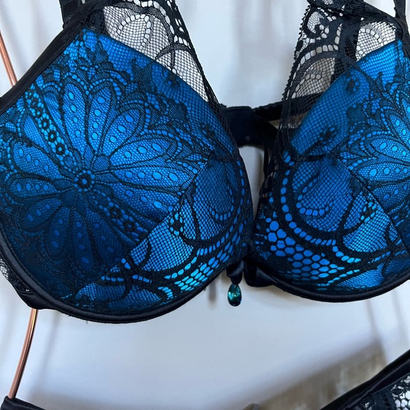 HONEY BIRDETTE - CHRISTINA - Picture 2 of 7